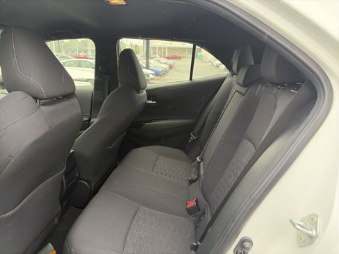 Used 2020 Toyota Corolla SE FWD image 32