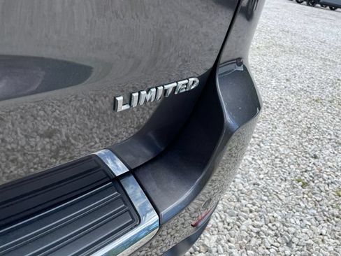 Used 2020 Jeep Grand Cherokee Limited AWD/4WD image 14