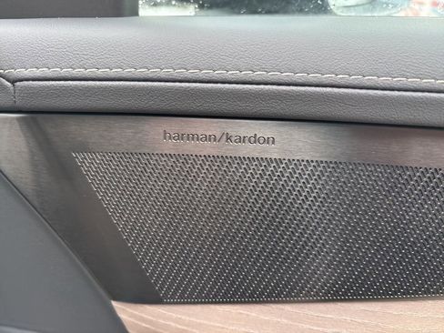 New 2026 Volvo XC90 B6 Plus w/ Protection Package Premier AWD/4WD image 42