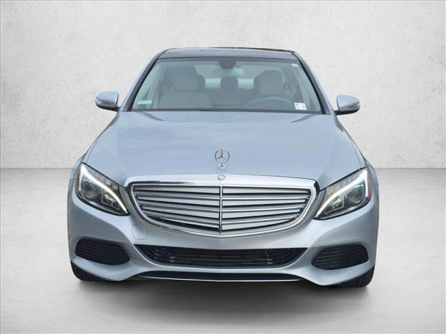 Used 2015 Mercedes-Benz C 300 4MATIC Sedan image 2