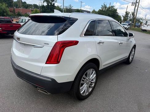 Used 2017 Cadillac XT5 Premium Luxury w/ Driver Assist Package AWD/4WD image 4