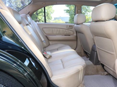 Used 1997 Nissan Maxima GXE FWD image 33