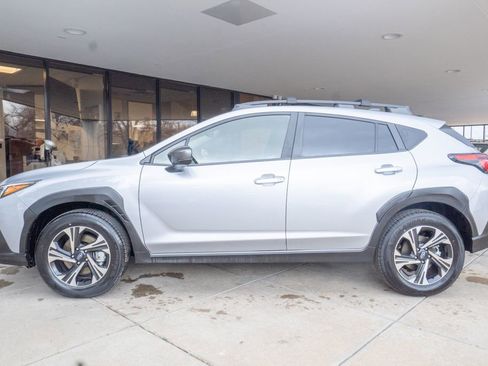 Certified 2025 Subaru Crosstrek 2.0i Premium image 4