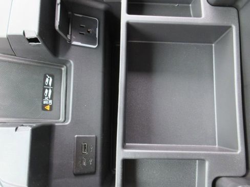 New 2026 Chevrolet Silverado 3500 LT image 30