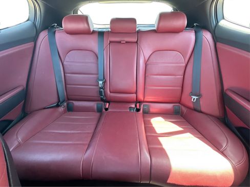 Used 2019 Kia Stinger GT2 image 21