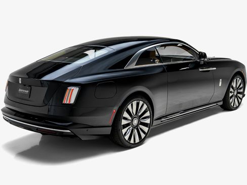 Used 2024 Rolls-Royce Spectre w/ Spectre Launch Package AWD/4WD image 12