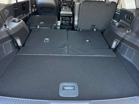 New 2026 Lincoln Aviator 2WD w/ Jet Appearance Package image 15