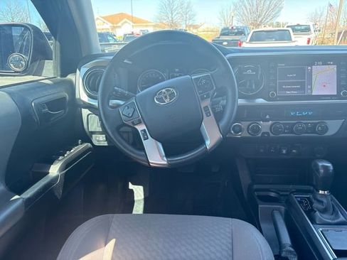 Used 2023 Toyota Tacoma SR5 AWD/4WD image 14