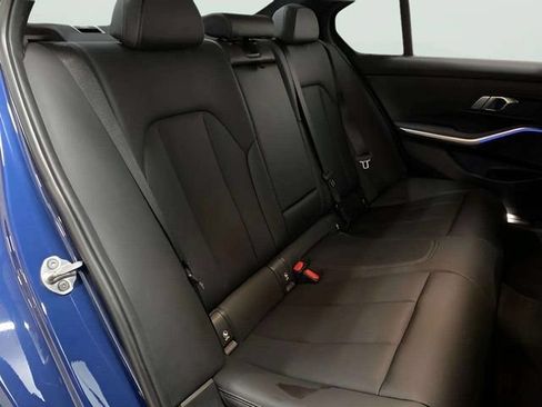 Used 2022 BMW 330i Sedan w/ Driving Assistance Package RWD image 70