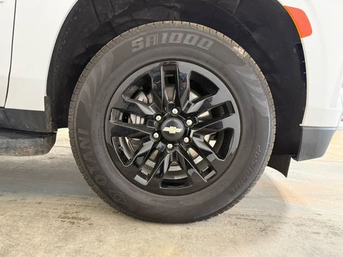 Certified 2023 Chevrolet Tahoe LT AWD/4WD image 11