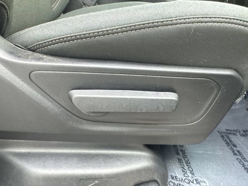 Used 2025 RAM 1500 Big Horn RWD image 47