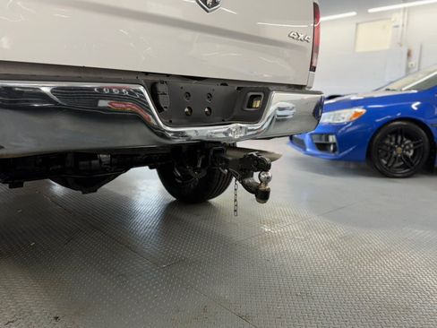Used 2017 RAM 2500 SLT AWD/4WD image 14