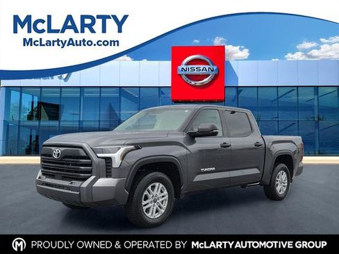 Used 2024 Toyota Tundra SR5 w/ SR5 Convenience Package RWD image 1