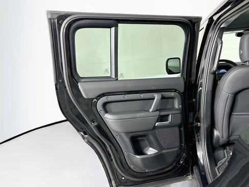 Used 2026 Land Rover Defender 110 S AWD/4WD image 23