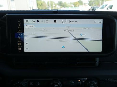 New 2025 Jeep Gladiator Rubicon w/ Convenience Group image 6