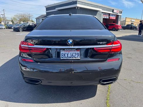 Used 2016 BMW 750i image 6