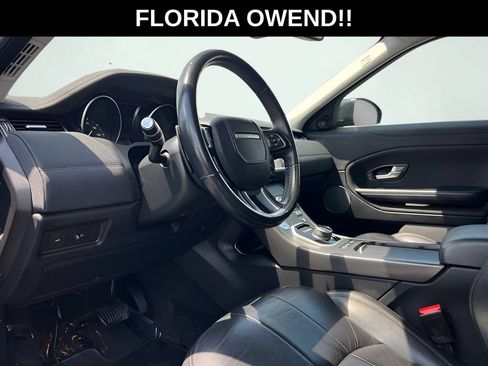 Used 2019 Land Rover Range Rover Evoque SE AWD/4WD image 30