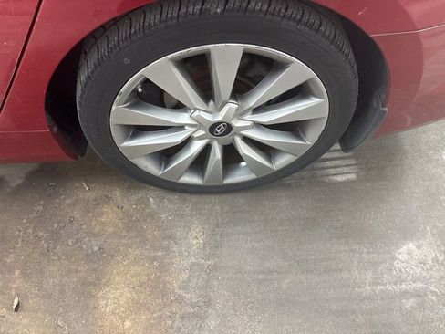 Used 2013 Hyundai Azera Base w/ Technology Pkg image 8