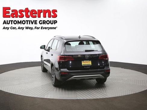 Used 2022 Volkswagen Taos S w/ IQ Drive S Package image 40