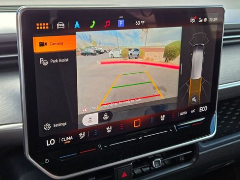 New 2025 Volkswagen ID. Buzz Pro S Plus RWD image 13