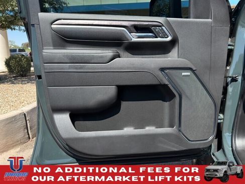 Used 2026 Chevrolet Silverado 2500 LTZ w/ LTZ Plus Package AWD/4WD image 18