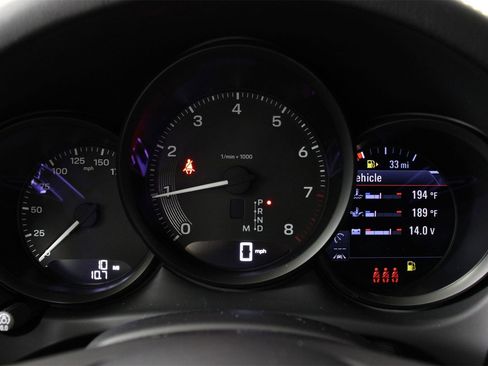 New 2026 Porsche Macan image 13