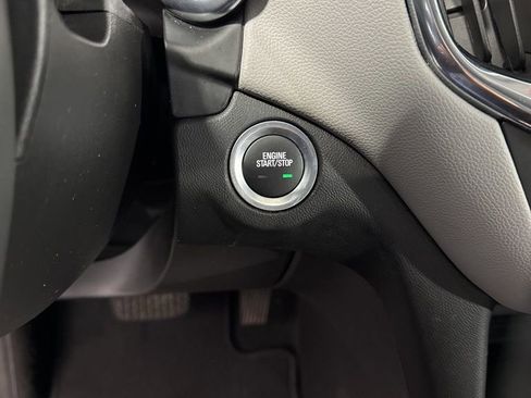 Used 2024 Chevrolet Equinox LT image 45