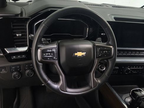 Certified 2023 Chevrolet Silverado 1500 High Country w/ High Country Premium Package AWD/4WD image 18