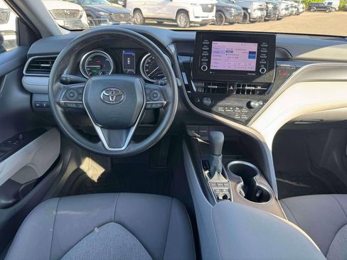 Used 2022 Toyota Camry LE FWD image 20