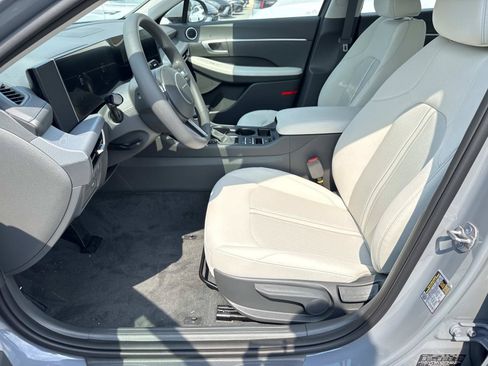 New 2026 Hyundai Sonata SE FWD image 9