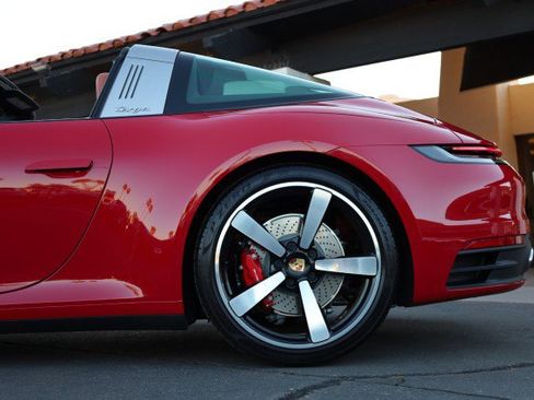 Used 2024 Porsche 911 Targa 4S image 61