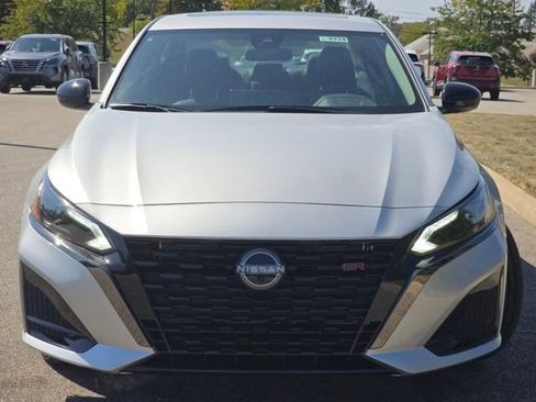 New 2025 Nissan Altima 2.5 SR w/ SR Premium Package image 21