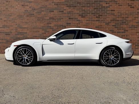 Certified 2024 Porsche Taycan image 2