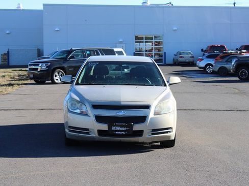 Used 2010 Chevrolet Malibu LT image 8