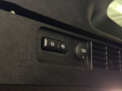 Certified 2023 Lincoln Nautilus AWD image 10