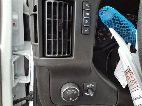 New 2025 Chevrolet Express 3500 w/ Power Convenience Package image 10
