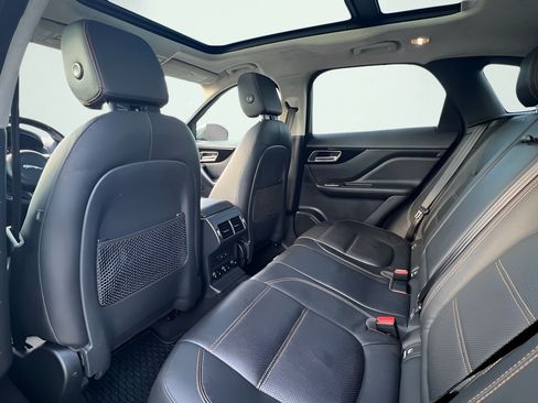 Used 2019 Jaguar F-PACE Prestige AWD/4WD image 15