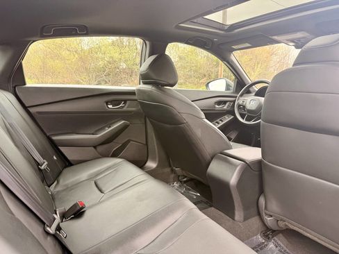 Used 2024 Honda Accord Sport image 11