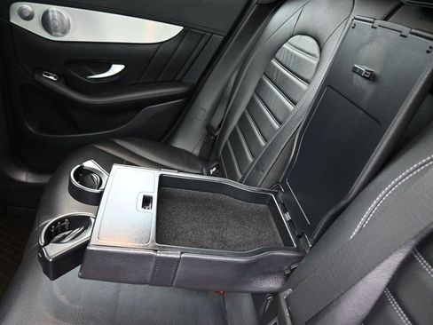 Used 2020 Mercedes-Benz GLC 43 AMG 4MATIC image 40