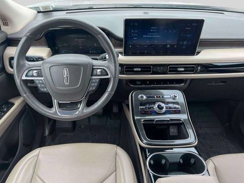 Used 2022 Lincoln Nautilus Reserve w/ Equipment Group 201A AWD/4WD image 13