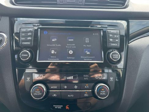 Used 2018 Nissan Rogue Sport SL w/ SL Premium Package AWD/4WD image 10