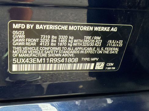 Certified 2024 BMW ALPINA XB7 AWD/4WD image 21
