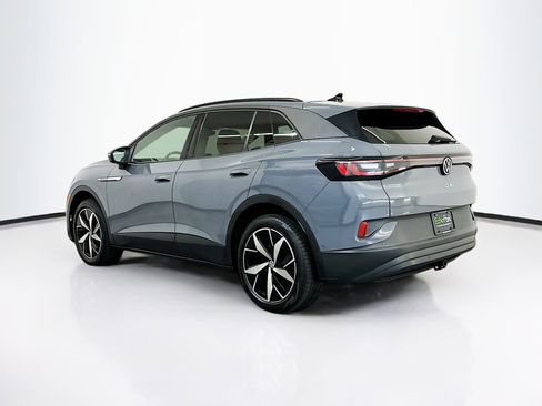 Used 2023 Volkswagen ID.4 Pro S image 5