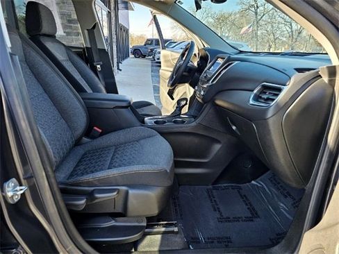 Used 2022 Chevrolet Equinox LT image 21