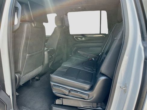 Used 2021 Chevrolet Suburban RST w/ Rear Media and Nav Package RWD image 26