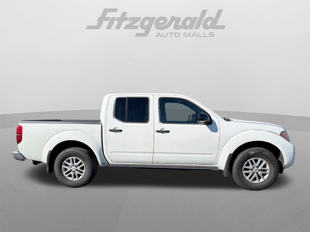 Used 2017 Nissan Frontier SV AWD/4WD image 5