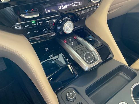 Certified 2026 Acura MDX SH-AWD w/ Advance Package image 19