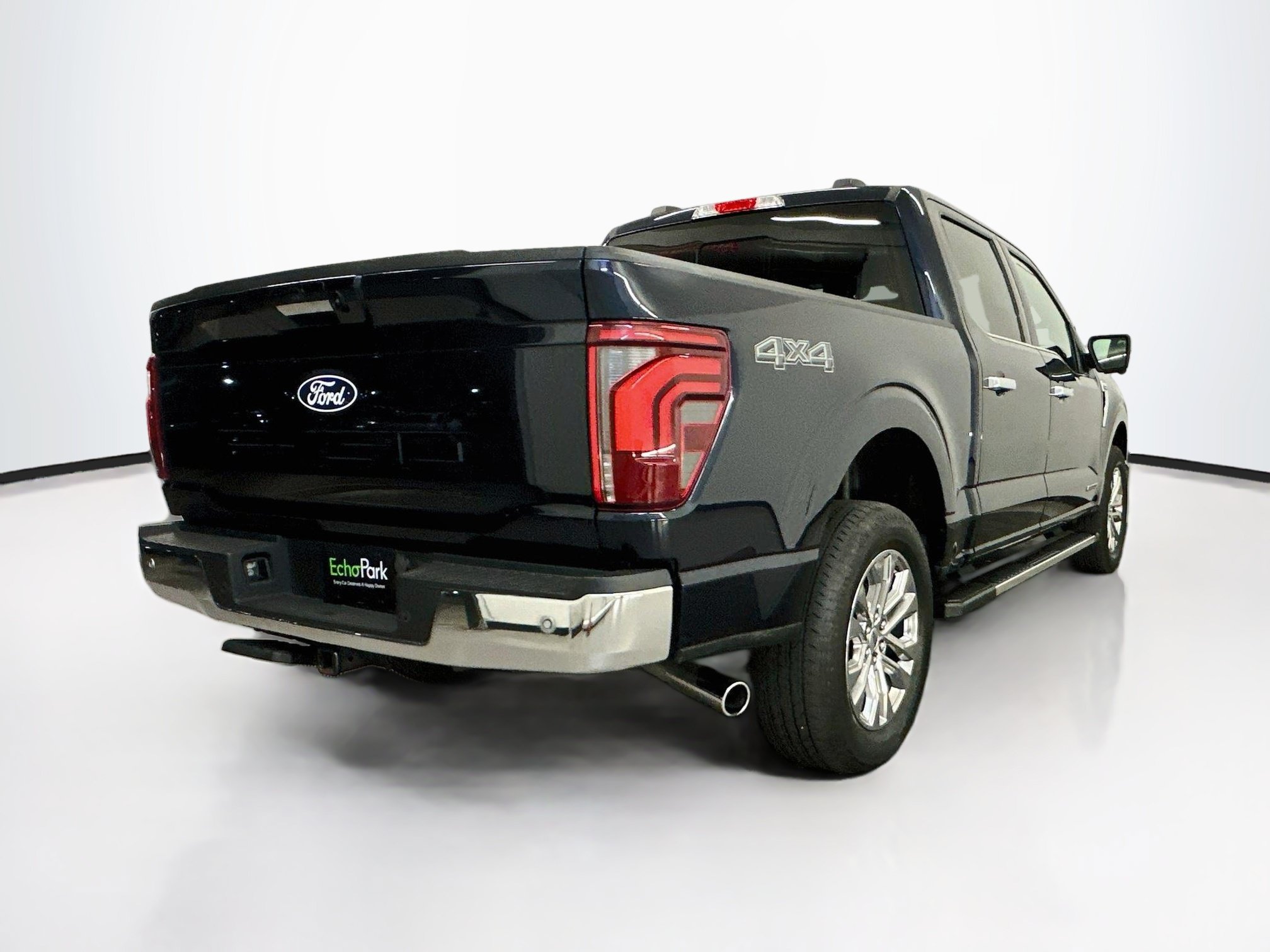 Used 2024 Ford F150 Lariat w/ Equipment Group 502A High AWD/4WD image 9