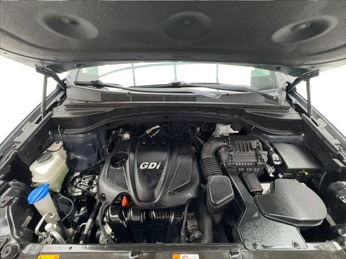 Used 2014 Hyundai Santa Fe Sport w/ Technology Package 04 FWD image 50