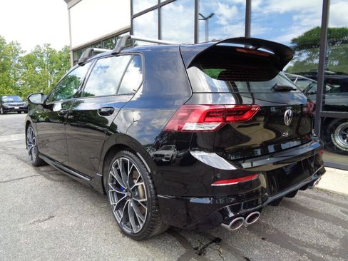 Used 2025 Volkswagen Golf R AWD/4WD image 7